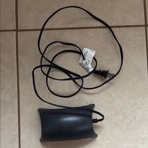 Tetra Whisper Air Pump for 10 - 30 Gallon Fish Tanks, Dome Shape Black Quiet